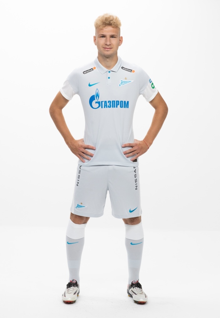 Фотосессия футболистов и тренеров основного состава ФК «Зенит» сезона 2020/21