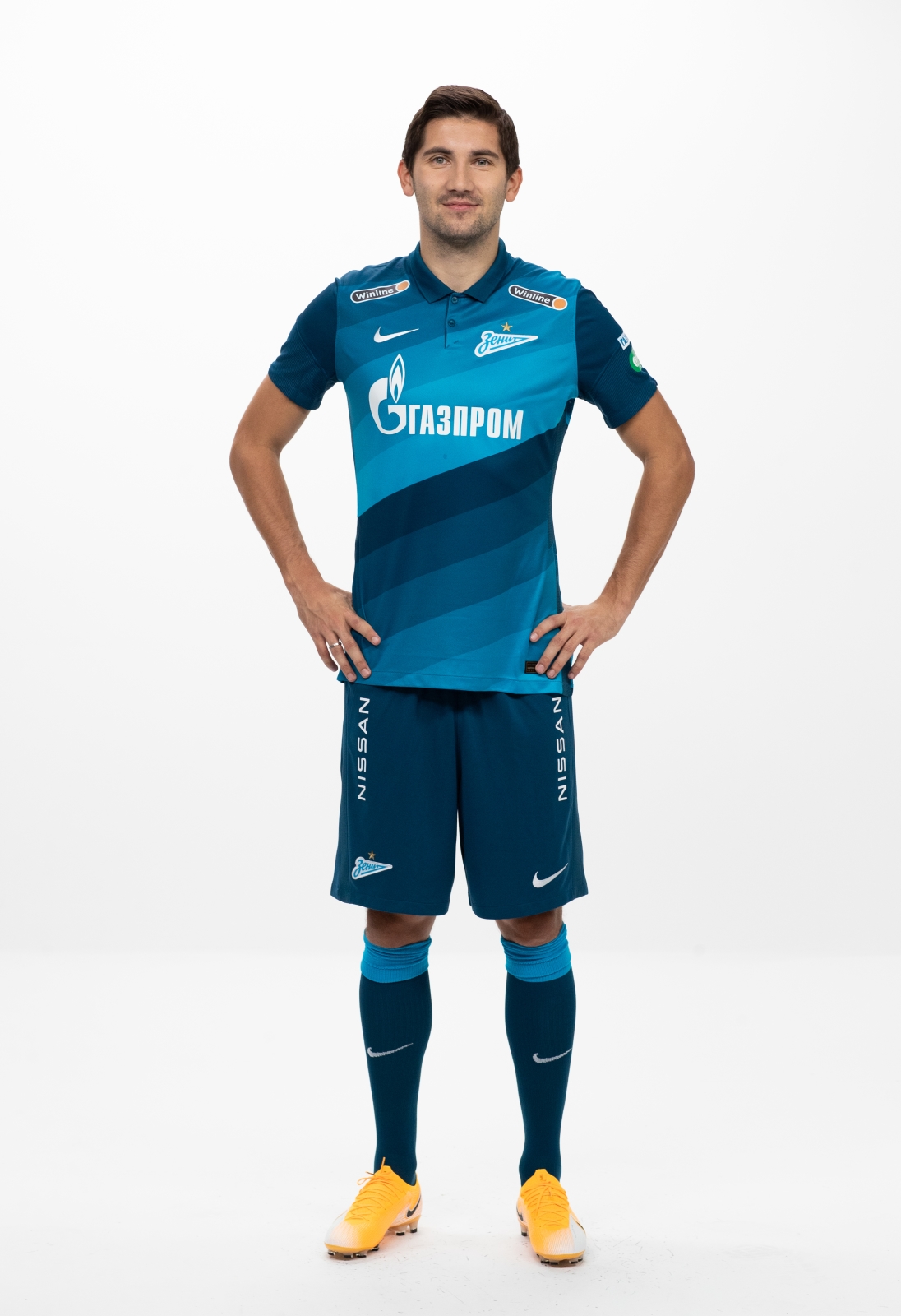 Фотосессия футболистов и тренеров основного состава ФК «Зенит» сезона 2020/21