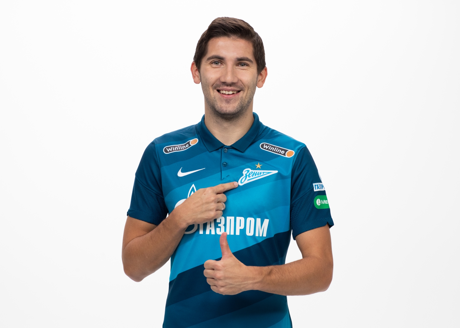 Фотосессия футболистов и тренеров основного состава ФК «Зенит» сезона 2020/21