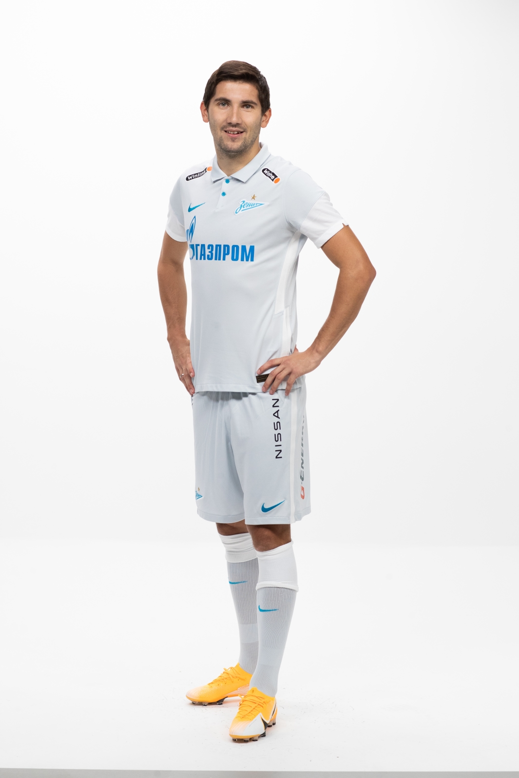 Фотосессия футболистов и тренеров основного состава ФК «Зенит» сезона 2020/21