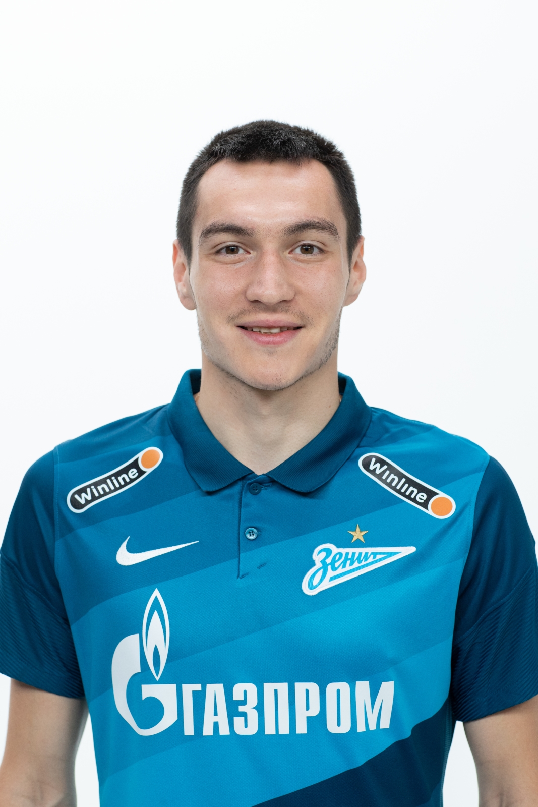 Фотосессия футболистов и тренеров основного состава ФК «Зенит» сезона 2020/21