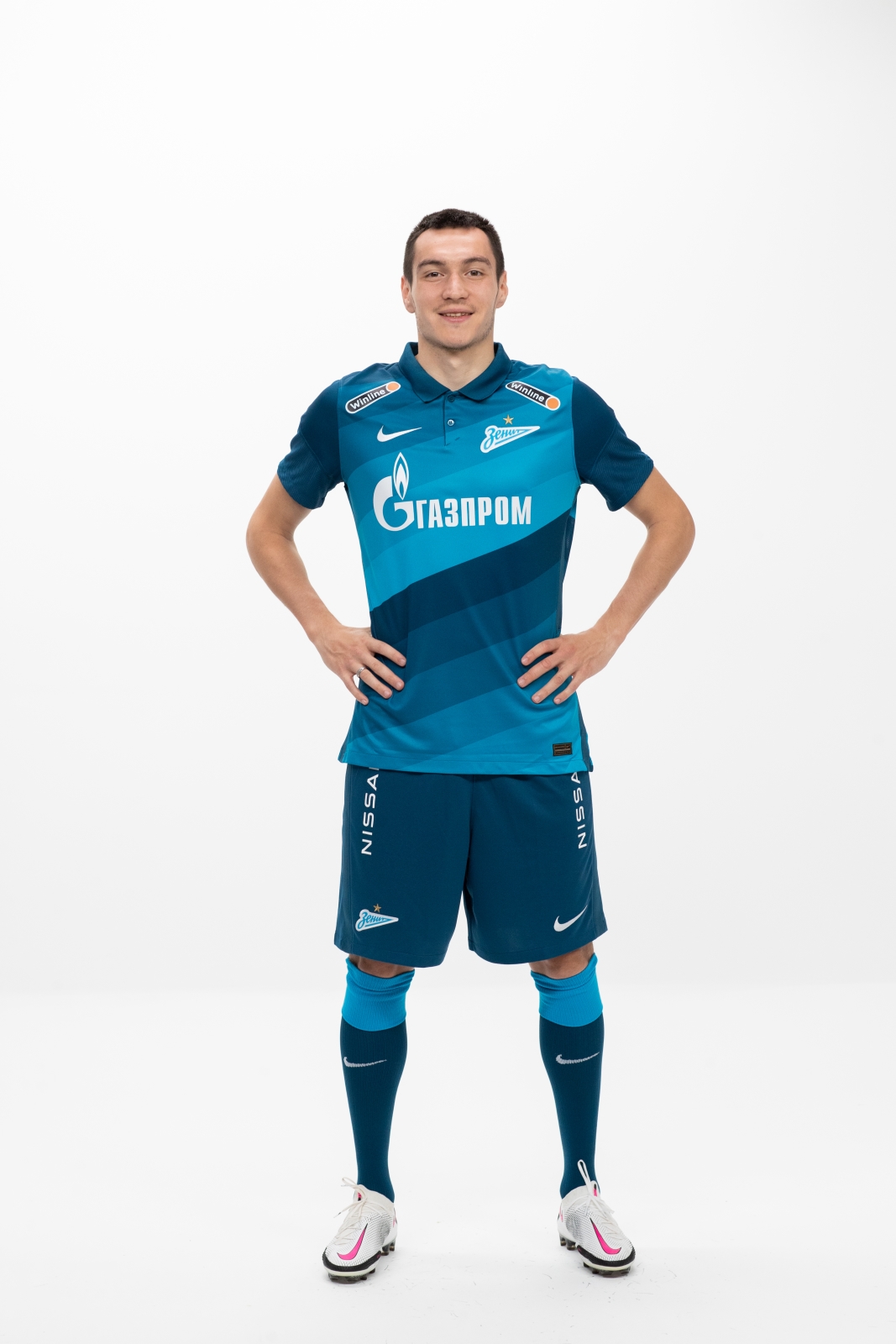 Фотосессия футболистов и тренеров основного состава ФК «Зенит» сезона 2020/21