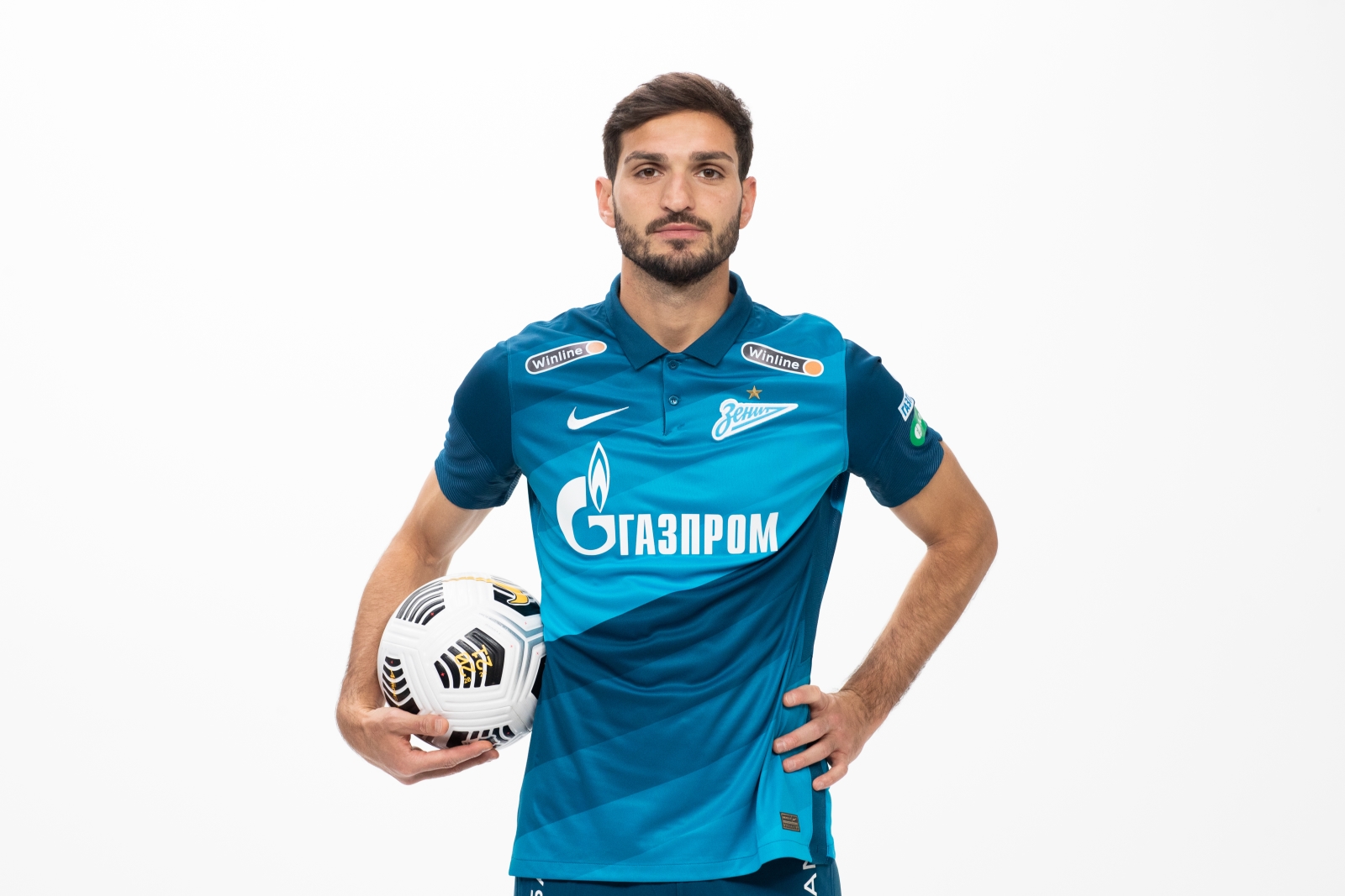 Фотосессия футболистов и тренеров основного состава ФК «Зенит» сезона 2020/21