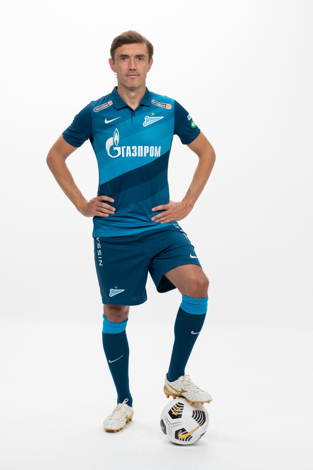 Фотосессия футболистов и тренеров основного состава ФК «Зенит» сезона 2020/21