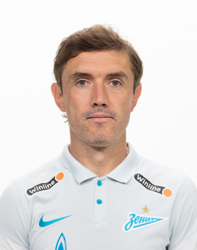 Фотосессия футболистов и тренеров основного состава ФК «Зенит» сезона 2020/21