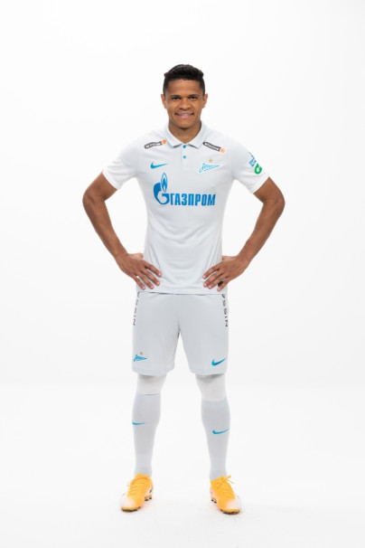 Фотосессия футболистов и тренеров основного состава ФК «Зенит» сезона 2020/21