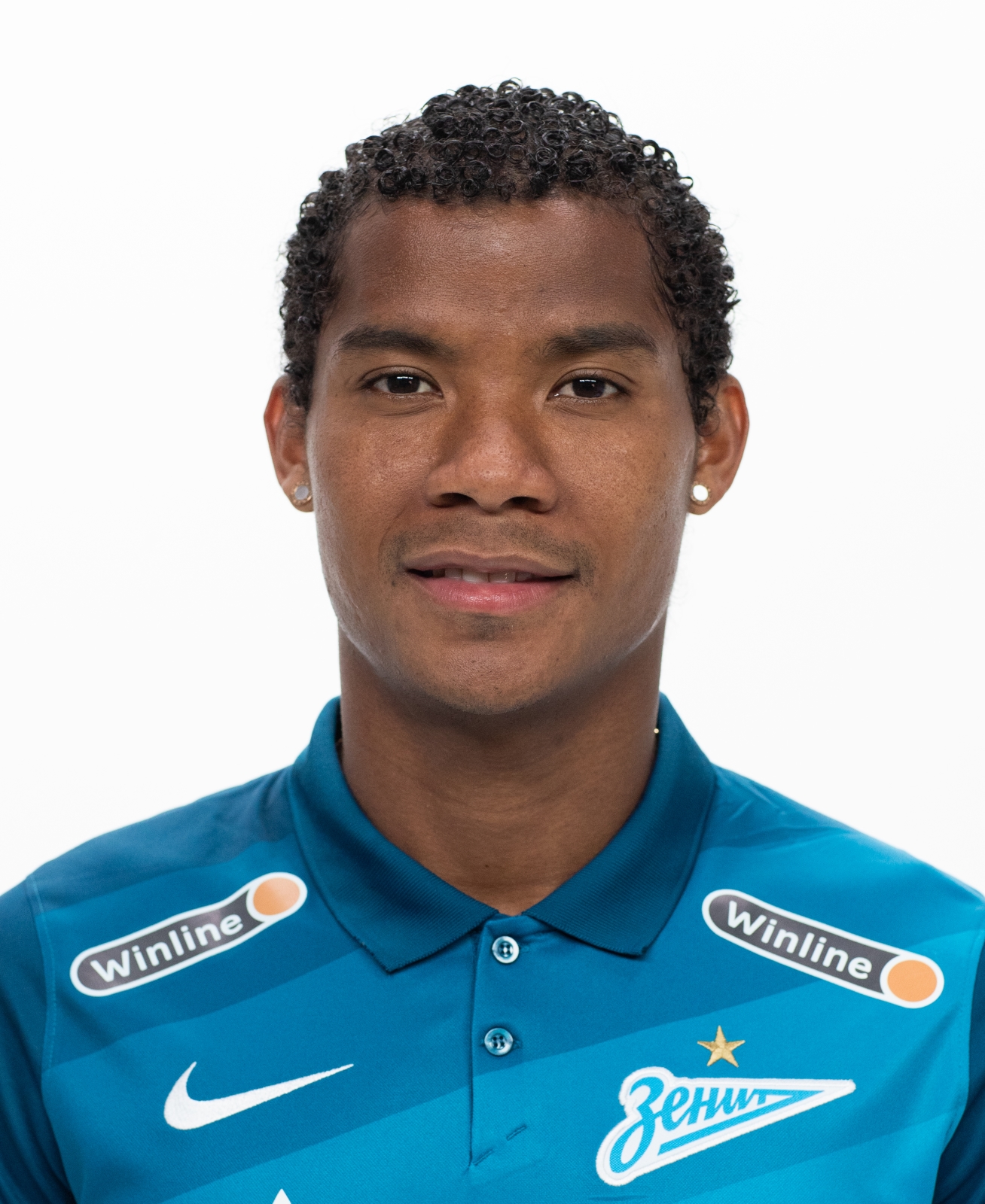 Фотосессия футболистов и тренеров основного состава ФК «Зенит» сезона 2020/21