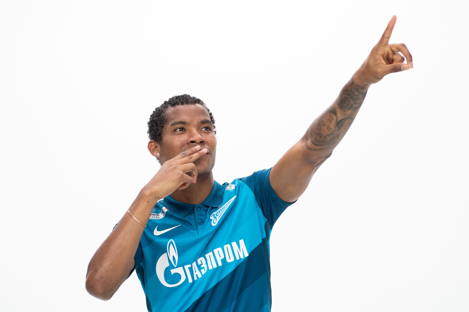 Фотосессия футболистов и тренеров основного состава ФК «Зенит» сезона 2020/21