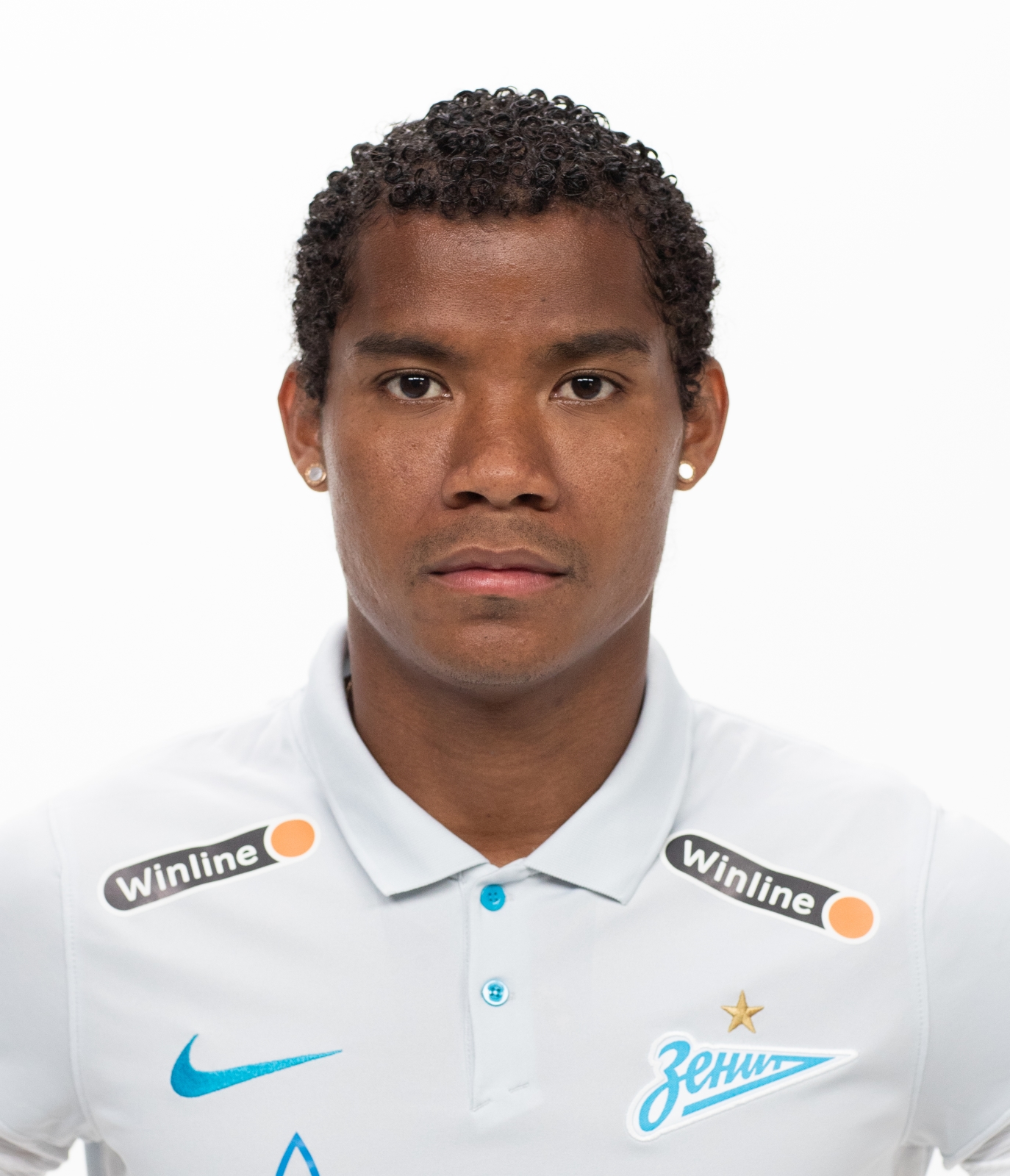 Фотосессия футболистов и тренеров основного состава ФК «Зенит» сезона 2020/21