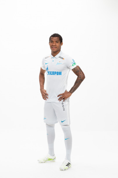 Фотосессия футболистов и тренеров основного состава ФК «Зенит» сезона 2020/21