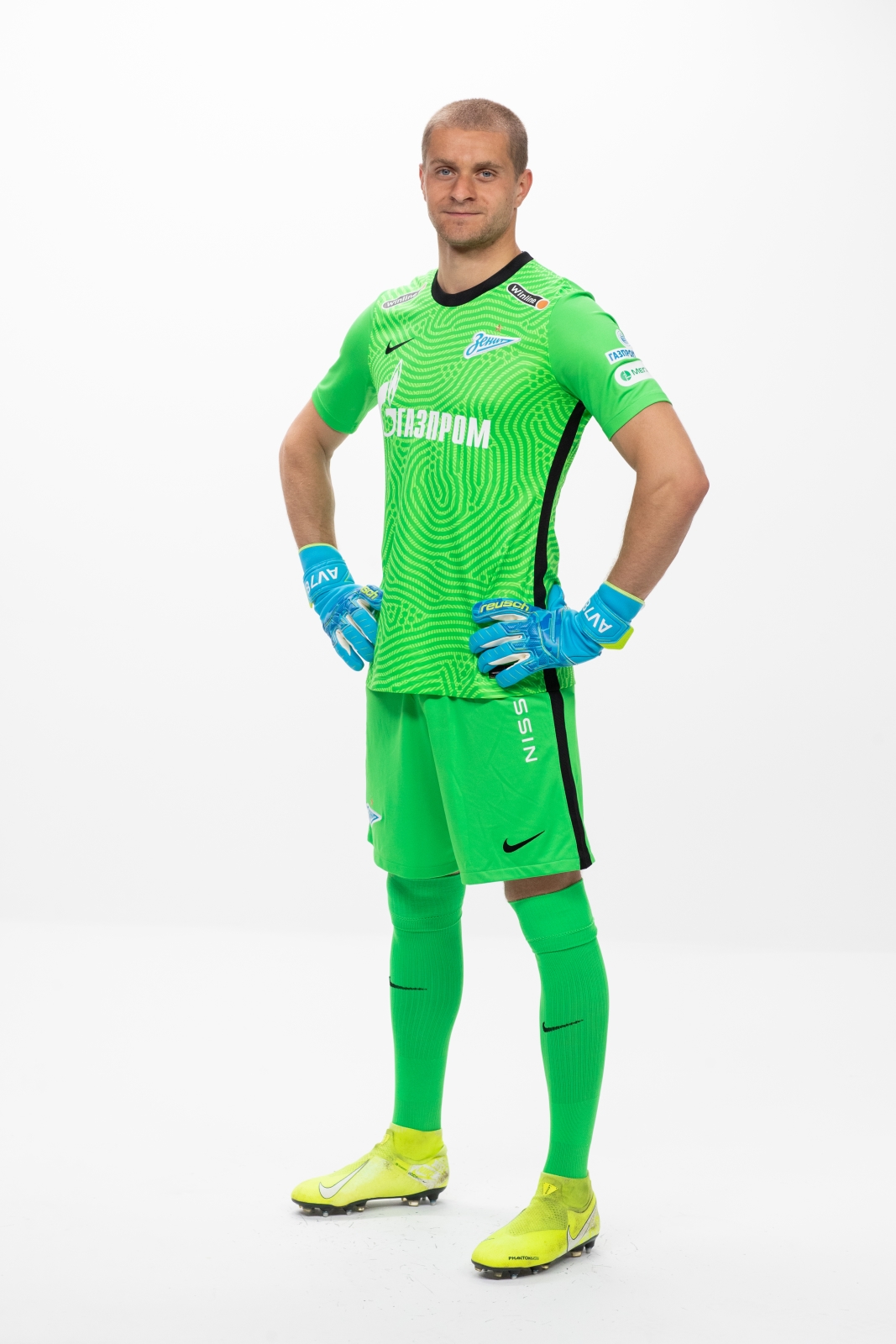 Фотосессия футболистов и тренеров основного состава ФК «Зенит» сезона 2020/21