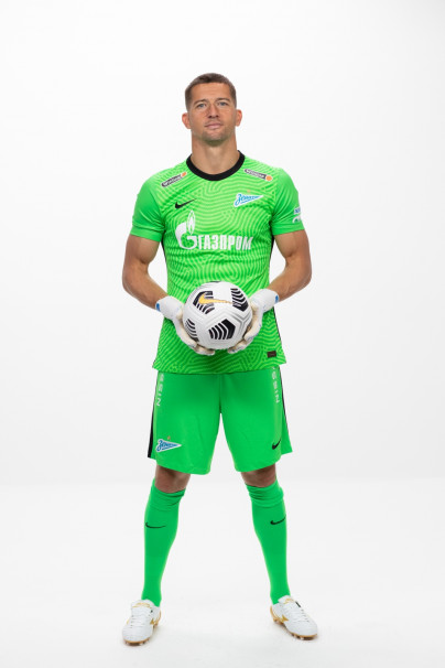 Фотосессия футболистов и тренеров основного состава ФК «Зенит» сезона 2020/21