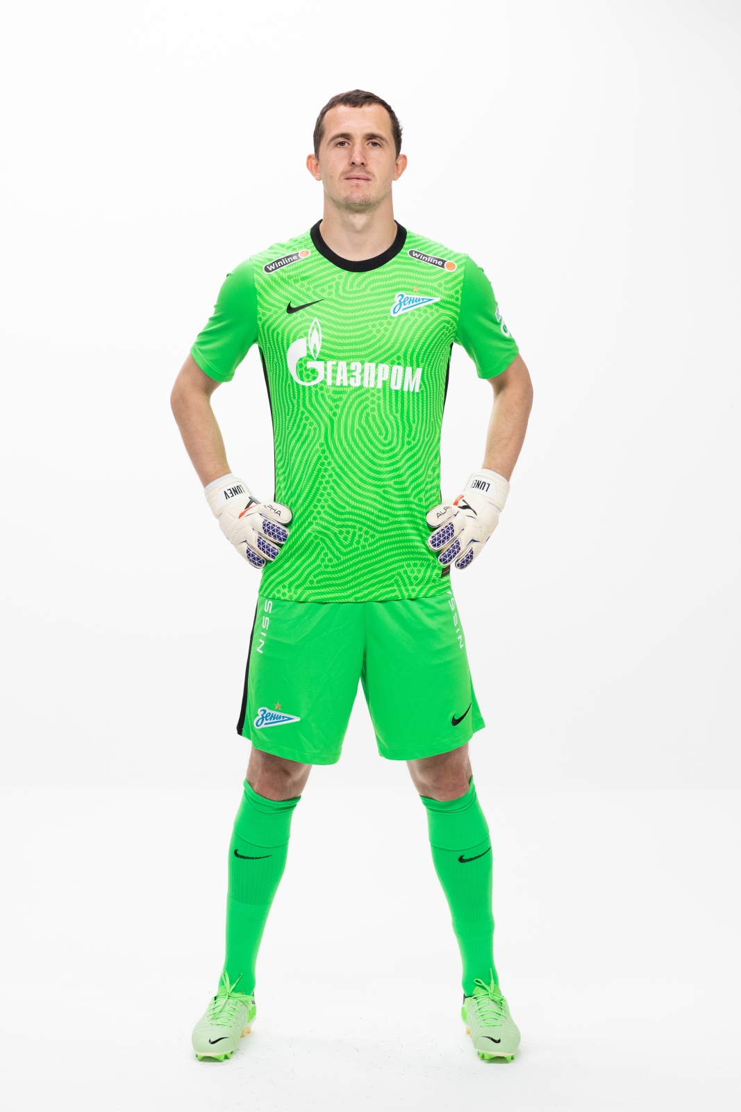 Фотосессия футболистов и тренеров основного состава ФК «Зенит» сезона 2020/21