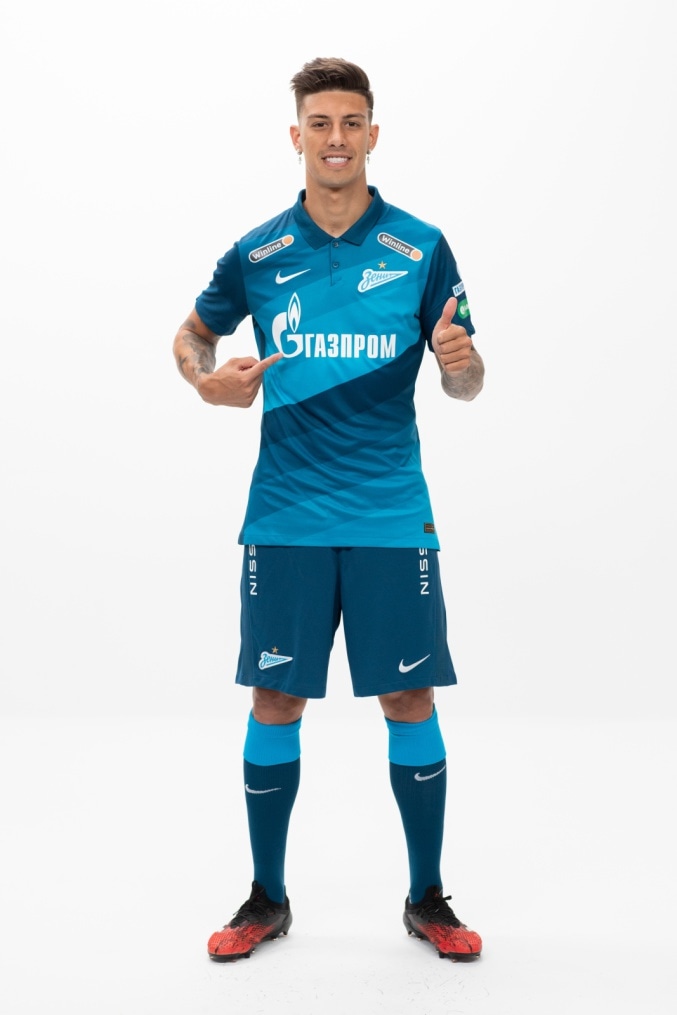 Фотосессия футболистов и тренеров основного состава ФК «Зенит» сезона 2020/21