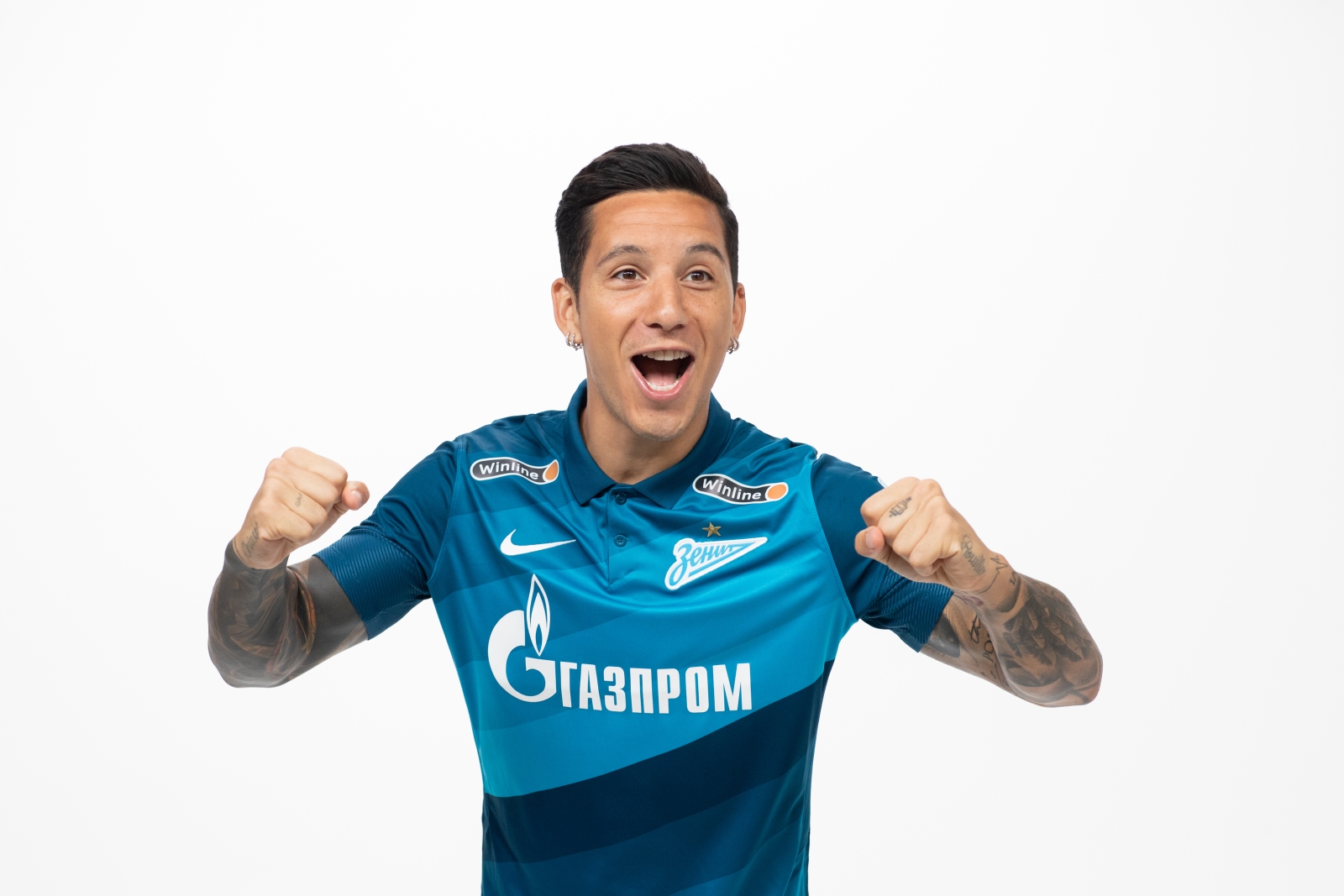 Фотосессия футболистов и тренеров основного состава ФК «Зенит» сезона 2020/21