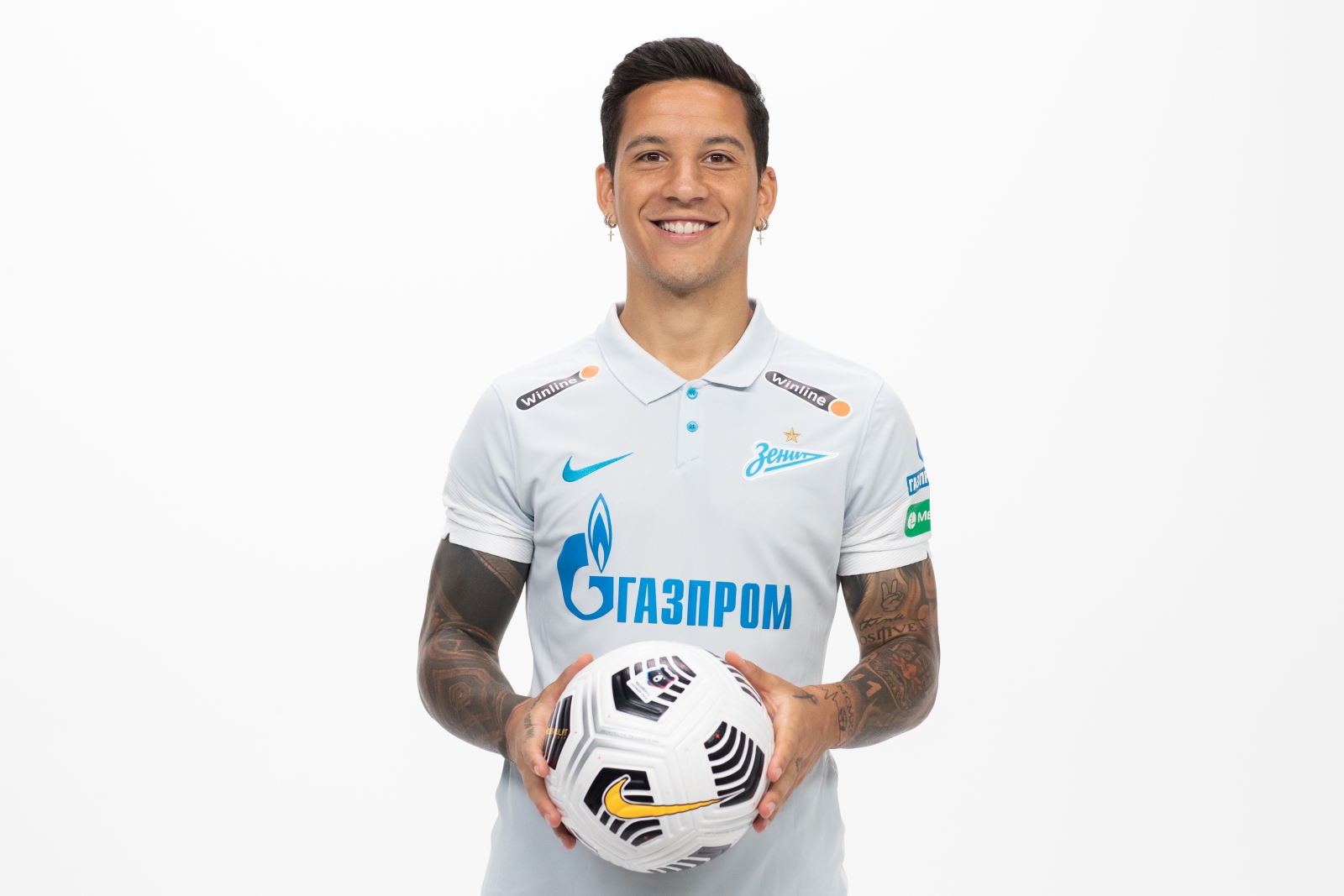 Фотосессия футболистов и тренеров основного состава ФК «Зенит» сезона 2020/21