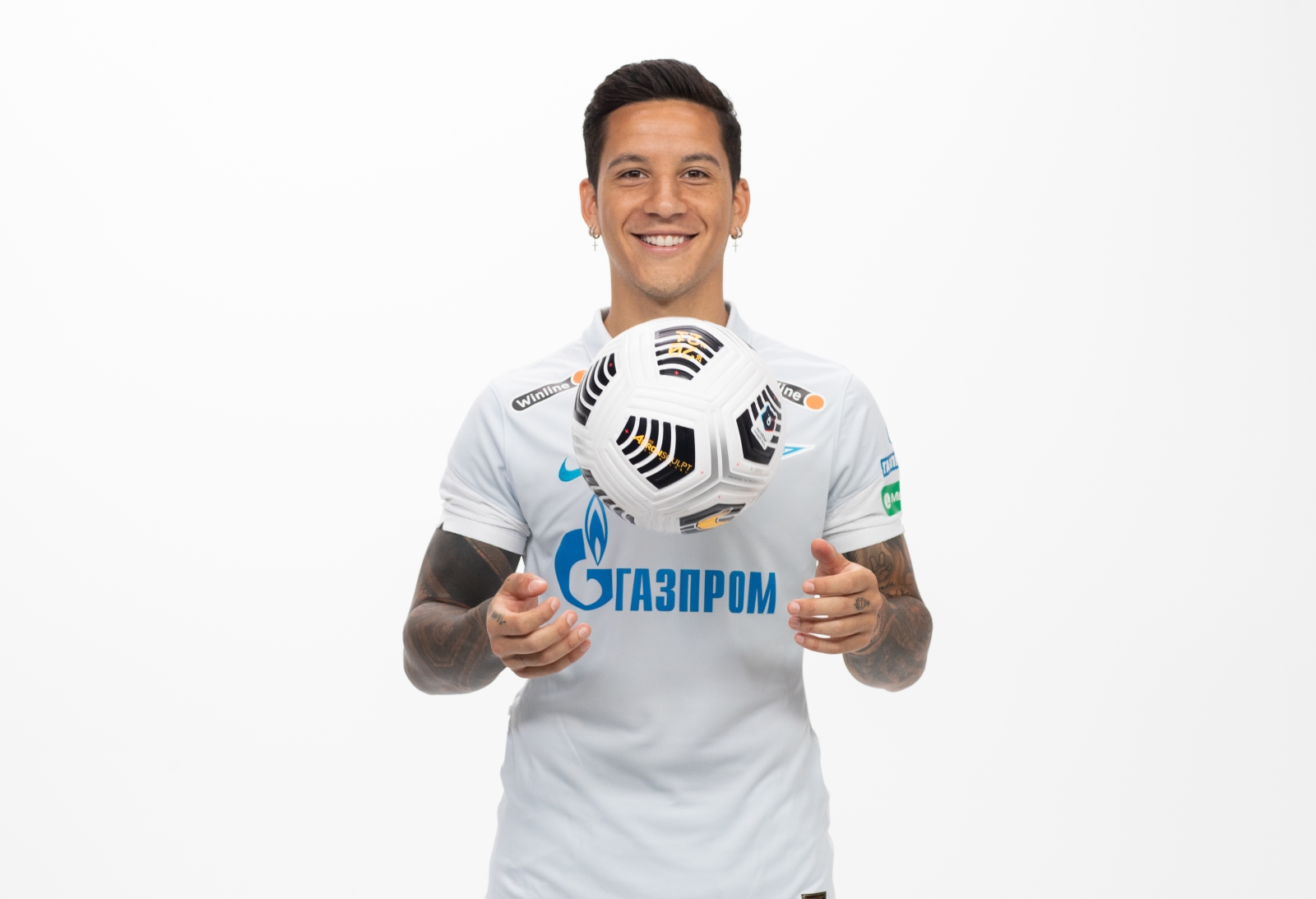 Фотосессия футболистов и тренеров основного состава ФК «Зенит» сезона 2020/21