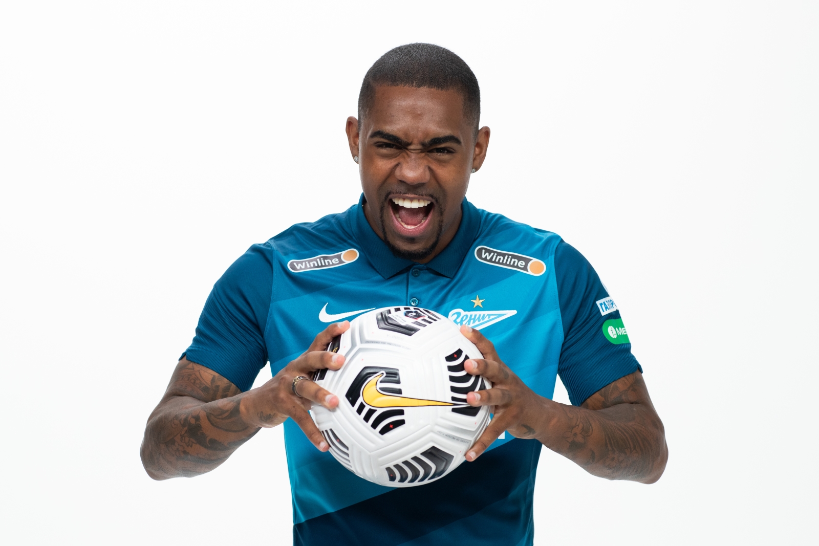 Фотосессия футболистов и тренеров основного состава ФК «Зенит» сезона 2020/21