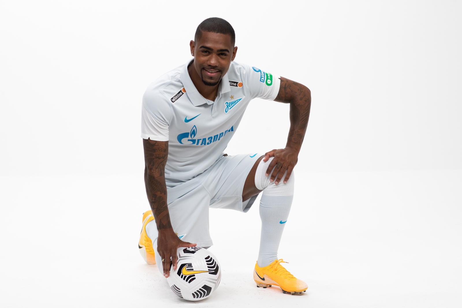 Фотосессия футболистов и тренеров основного состава ФК «Зенит» сезона 2020/21