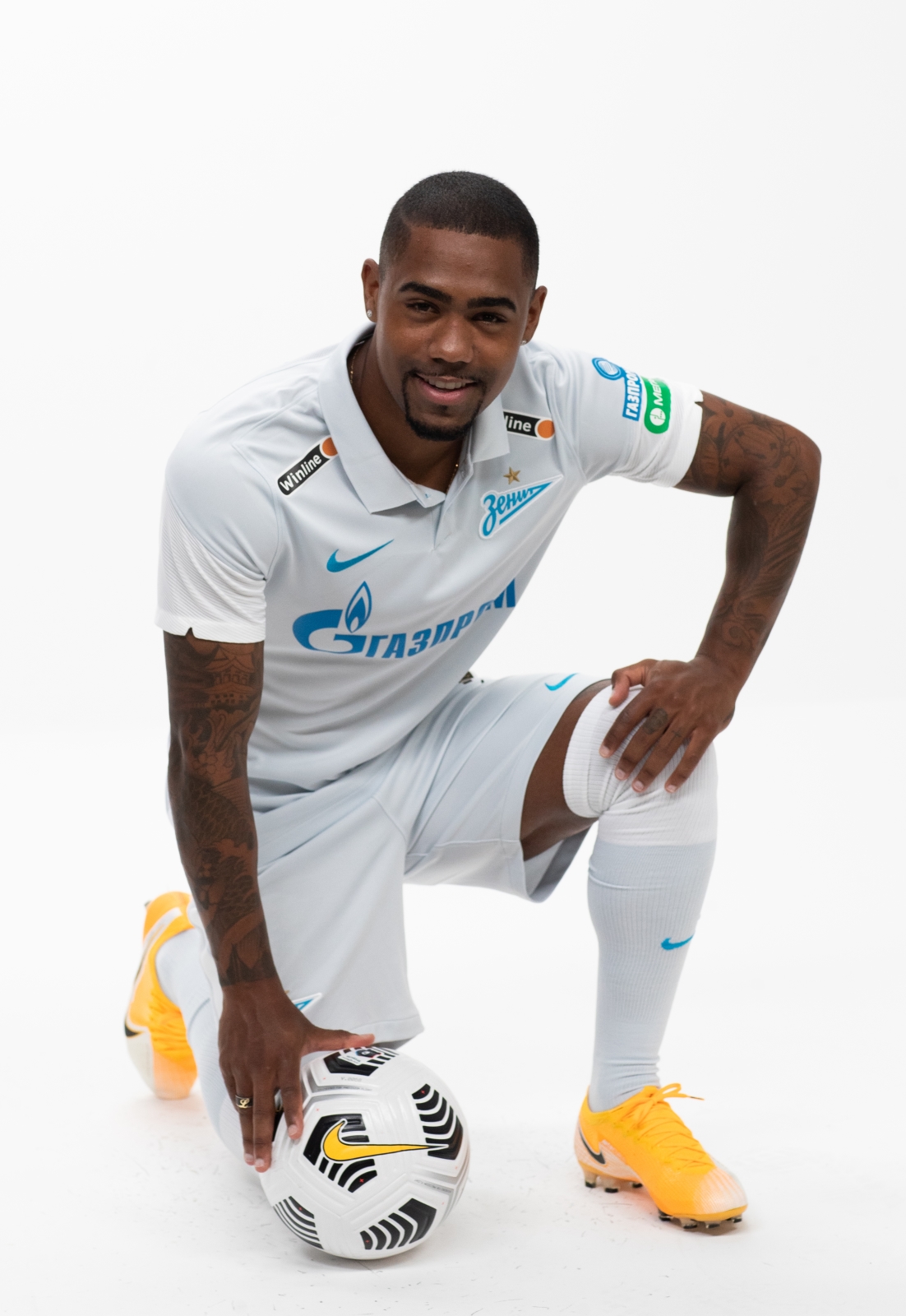 Фотосессия футболистов и тренеров основного состава ФК «Зенит» сезона 2020/21