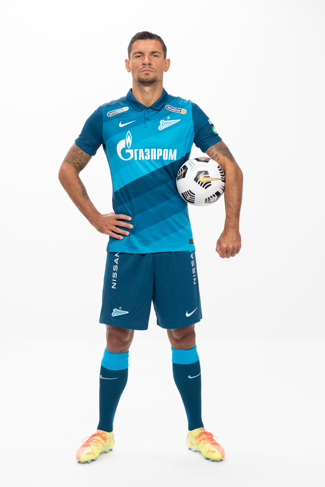 Фотосессия футболистов и тренеров основного состава ФК «Зенит» сезона 2020/21