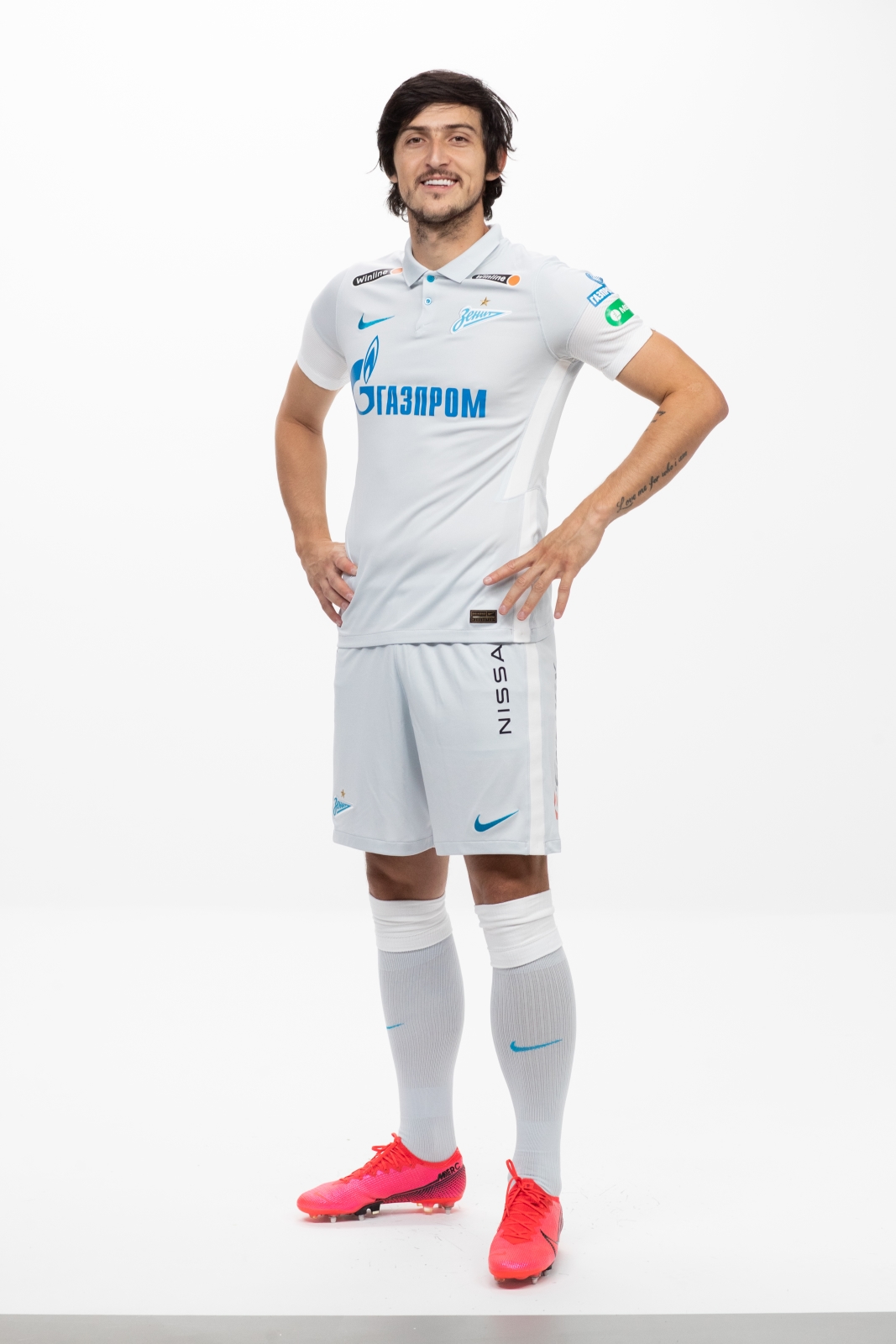 Фотосессия футболистов и тренеров основного состава ФК «Зенит» сезона 2020/21