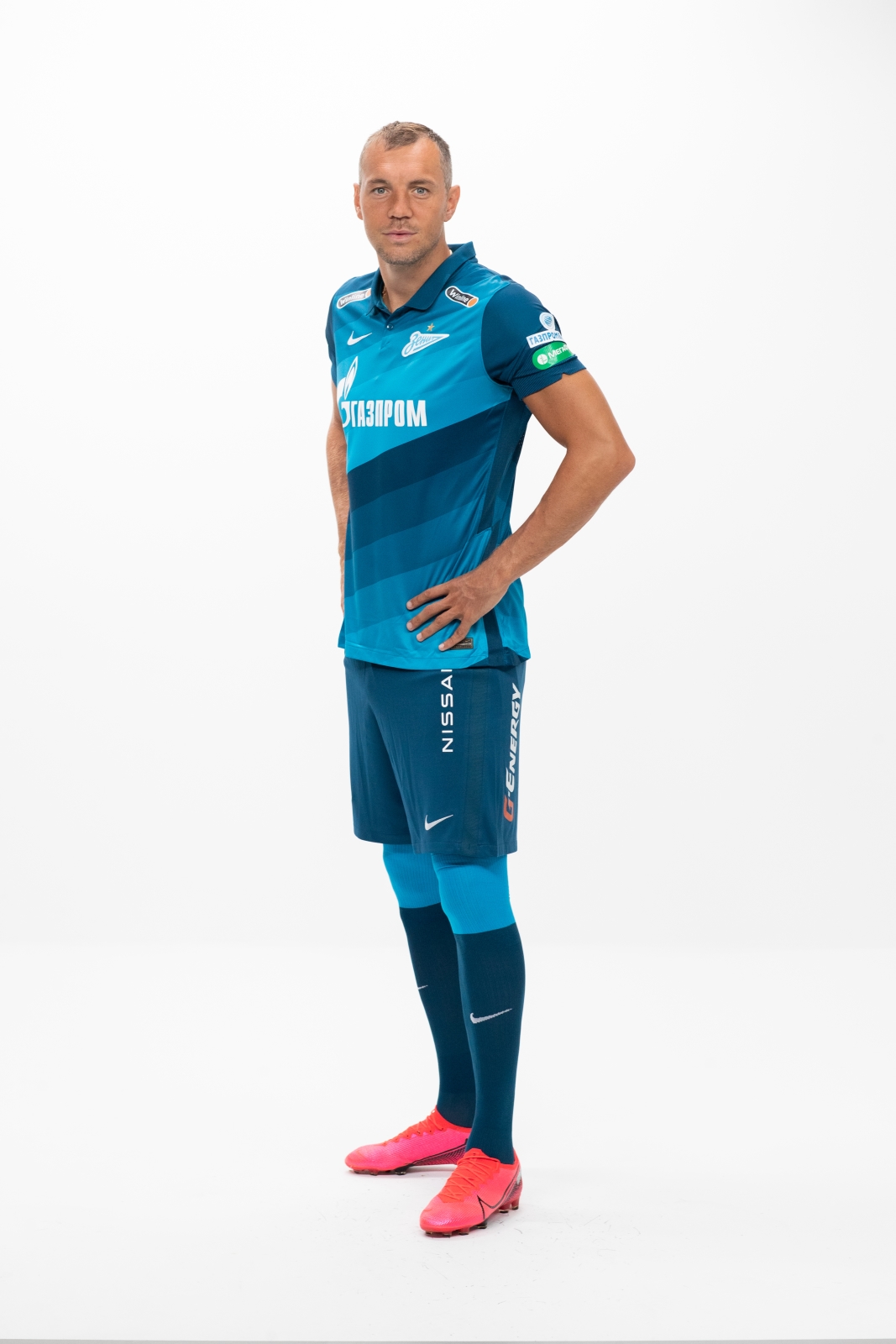 Фотосессия футболистов и тренеров основного состава ФК «Зенит» сезона 2020/21