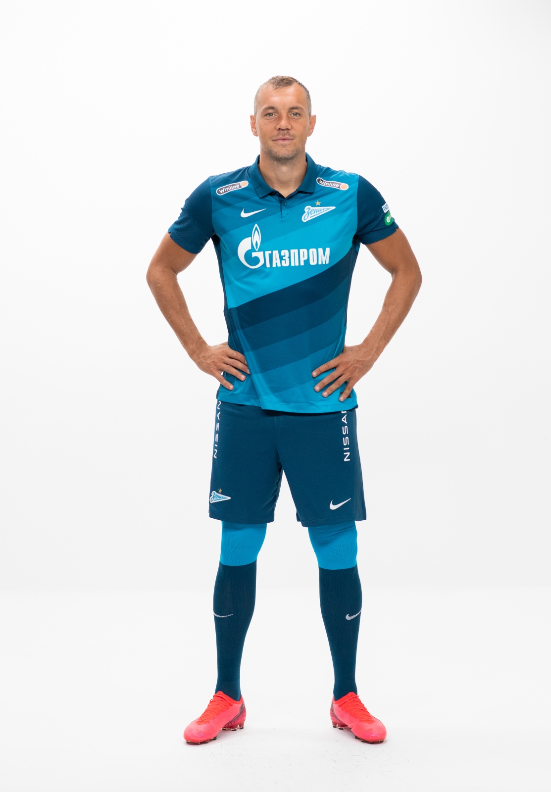 Фотосессия футболистов и тренеров основного состава ФК «Зенит» сезона 2020/21