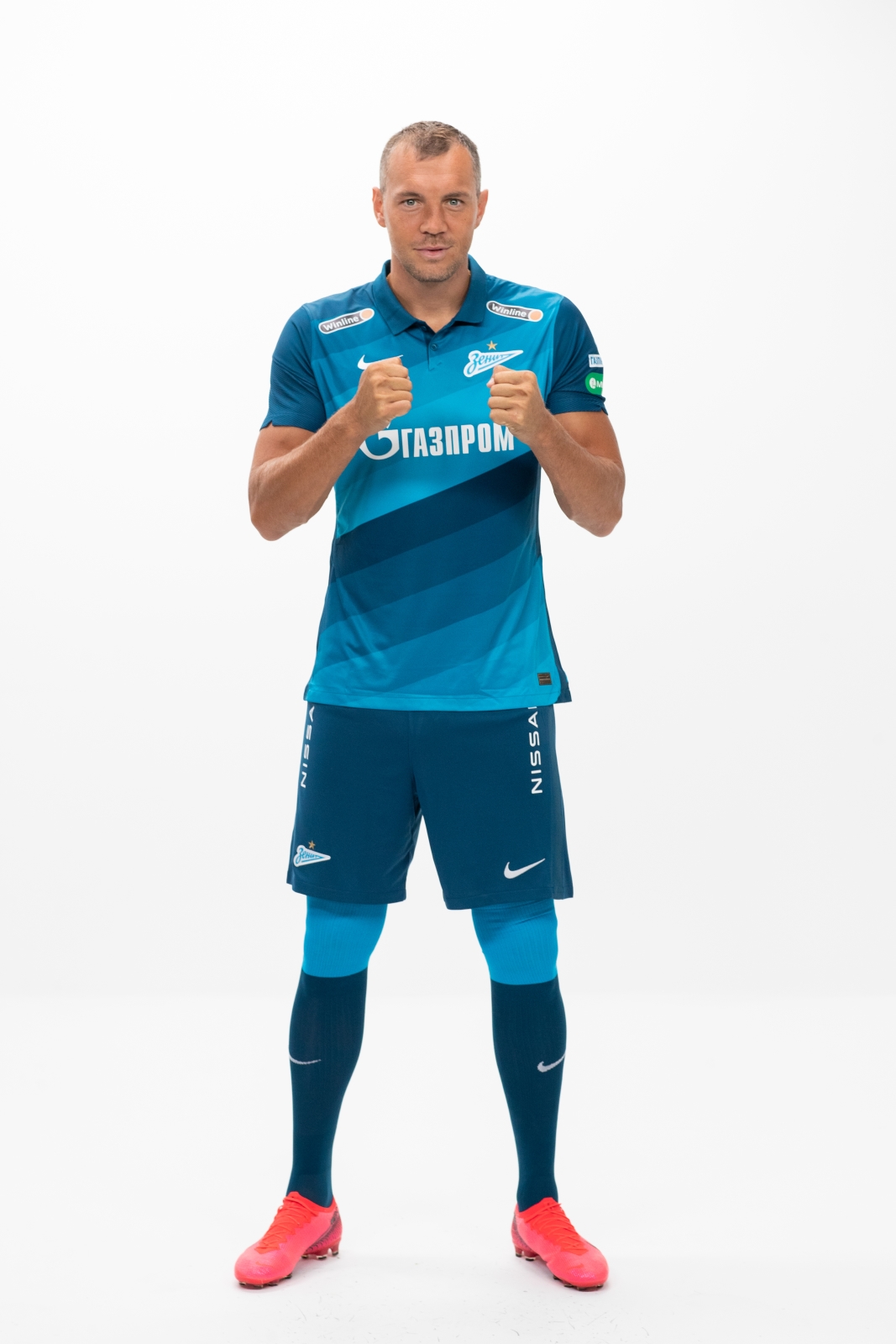 Фотосессия футболистов и тренеров основного состава ФК «Зенит» сезона 2020/21