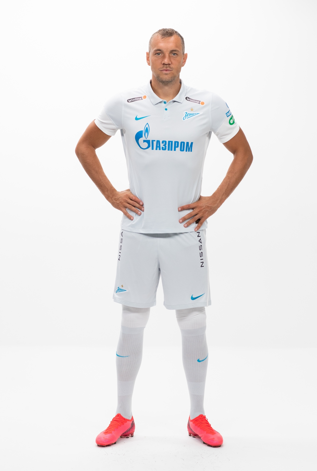 Фотосессия футболистов и тренеров основного состава ФК «Зенит» сезона 2020/21