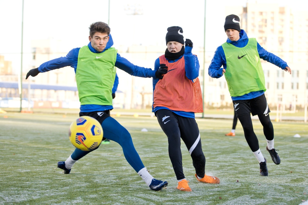 Первая зимняя тренировка «Зенита»-м