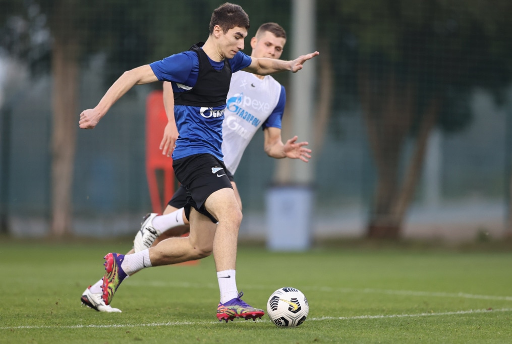 «Газпром»-тренировочные сборы «Зенита» в Дубае: 16 января, вечерняя тренировка