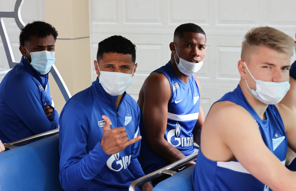 «Газпром»-тренировочные сборы «Зенита» в Дубае: 17 января, утренняя тренировка