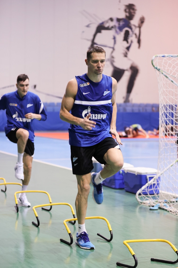 «Газпром»-тренировочные сборы «Зенита» в Дубае: 17 января, утренняя тренировка