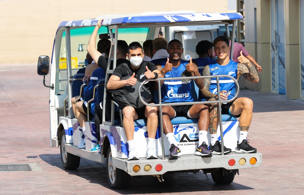 «Газпром»-тренировочные сборы «Зенита» в Дубае: 17 января, утренняя тренировка