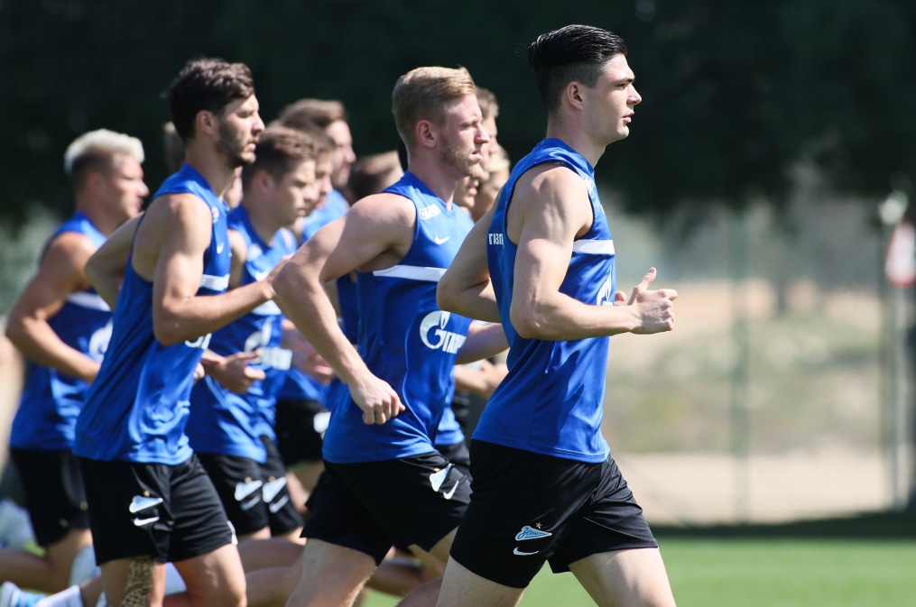 «Газпром»-тренировочные сборы «Зенита» в Дубае: 05 февраля, утренняя тренировка