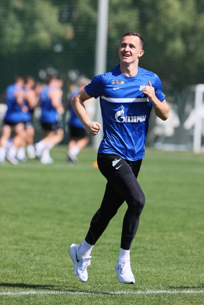 «Газпром»-тренировочные сборы «Зенита» в Дубае: 05 февраля, утренняя тренировка