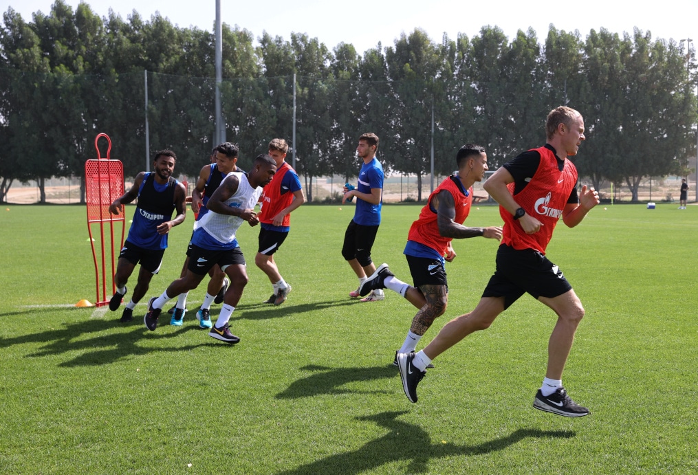 «Газпром»-тренировочные сборы «Зенита» в Дубае: 06 февраля, утренняя тренировка