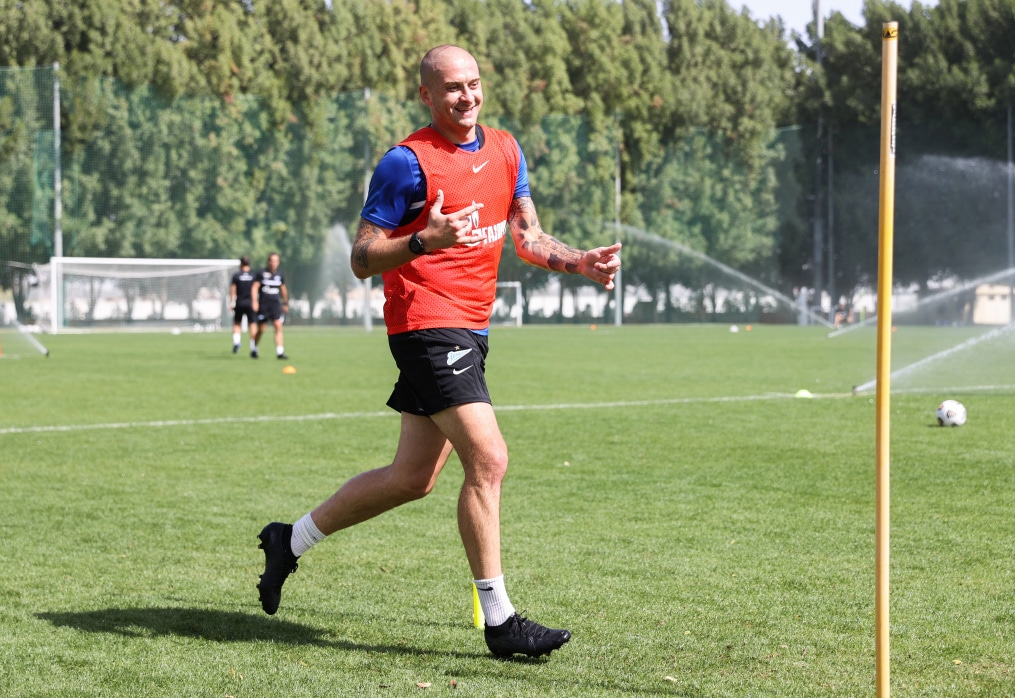 «Газпром»-тренировочные сборы «Зенита» в Дубае: 06 февраля, утренняя тренировка