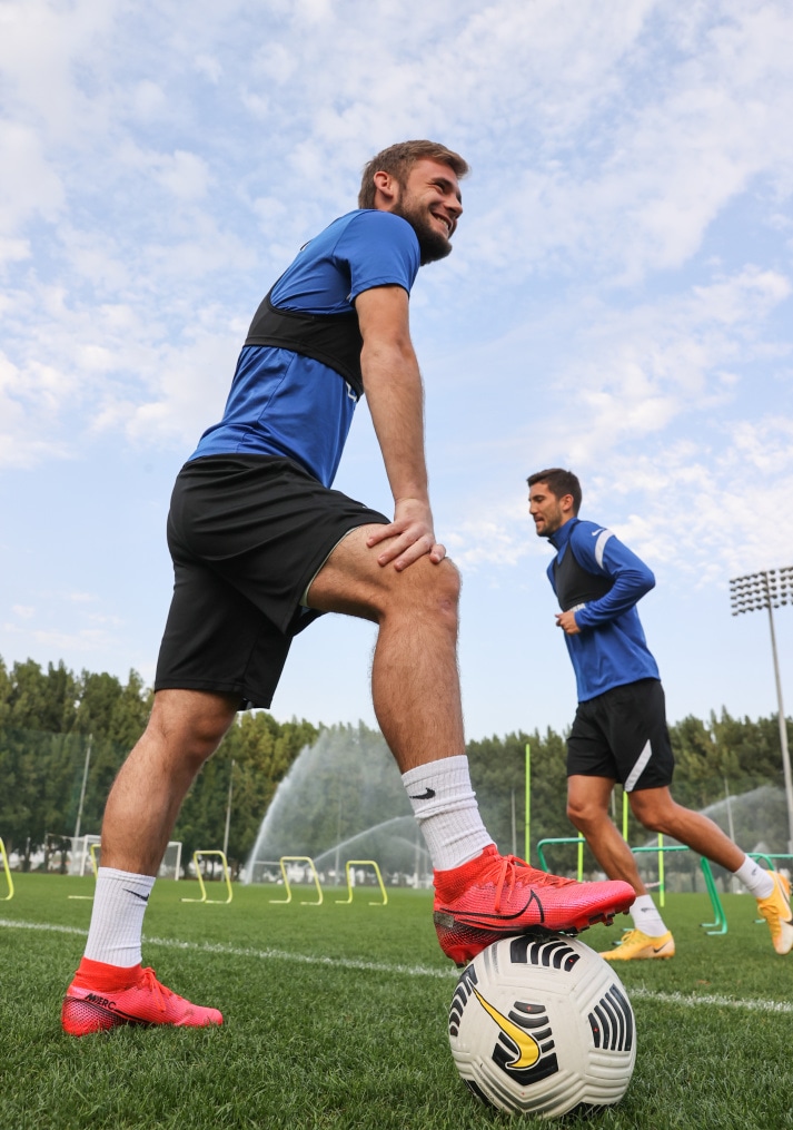 «Газпром»-тренировочные сборы «Зенита» в Дубае: 07 февраля, вечерняя тренировка