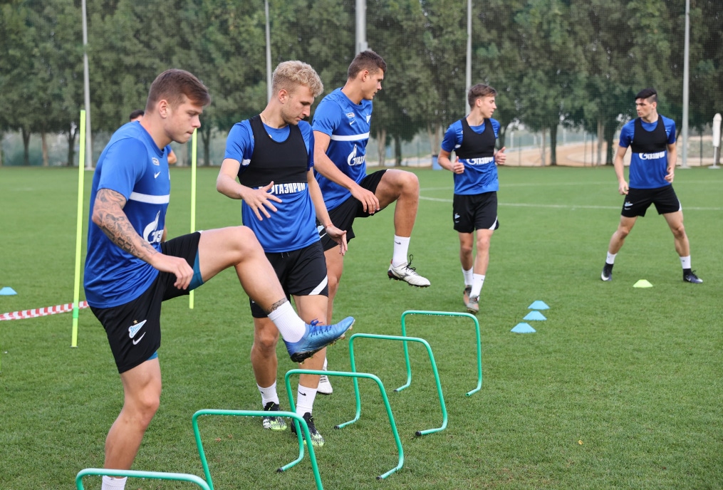 «Газпром»-тренировочные сборы «Зенита» в Дубае: 07 февраля, вечерняя тренировка