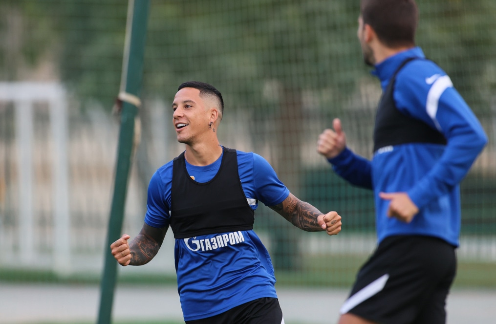«Газпром»-тренировочные сборы «Зенита» в Дубае: 07 февраля, вечерняя тренировка