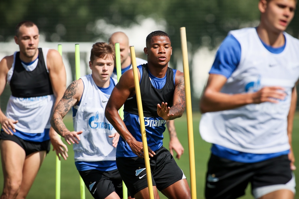 «Газпром»-тренировочные сборы «Зенита» в Дубае: 08 февраля, утренняя тренировка