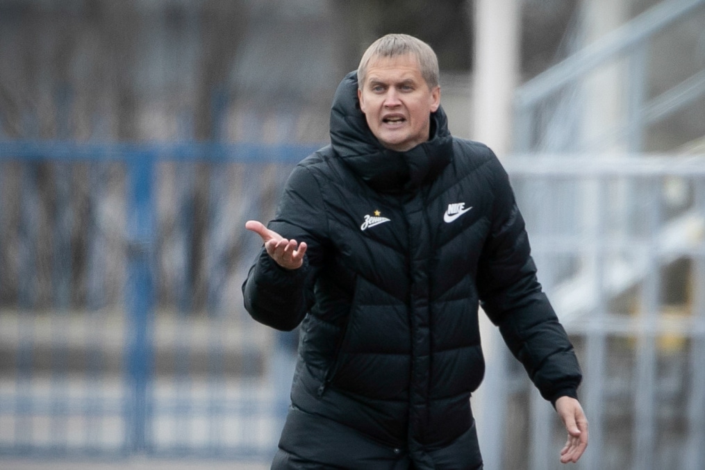 Юношеская футбольная лига-2, СШОР «Зенит» U-17 — «Зенит» U-17