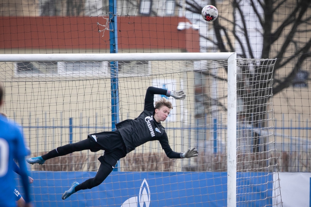 Юношеская футбольная лига-2, СШОР «Зенит» U-17 — «Зенит» U-17
