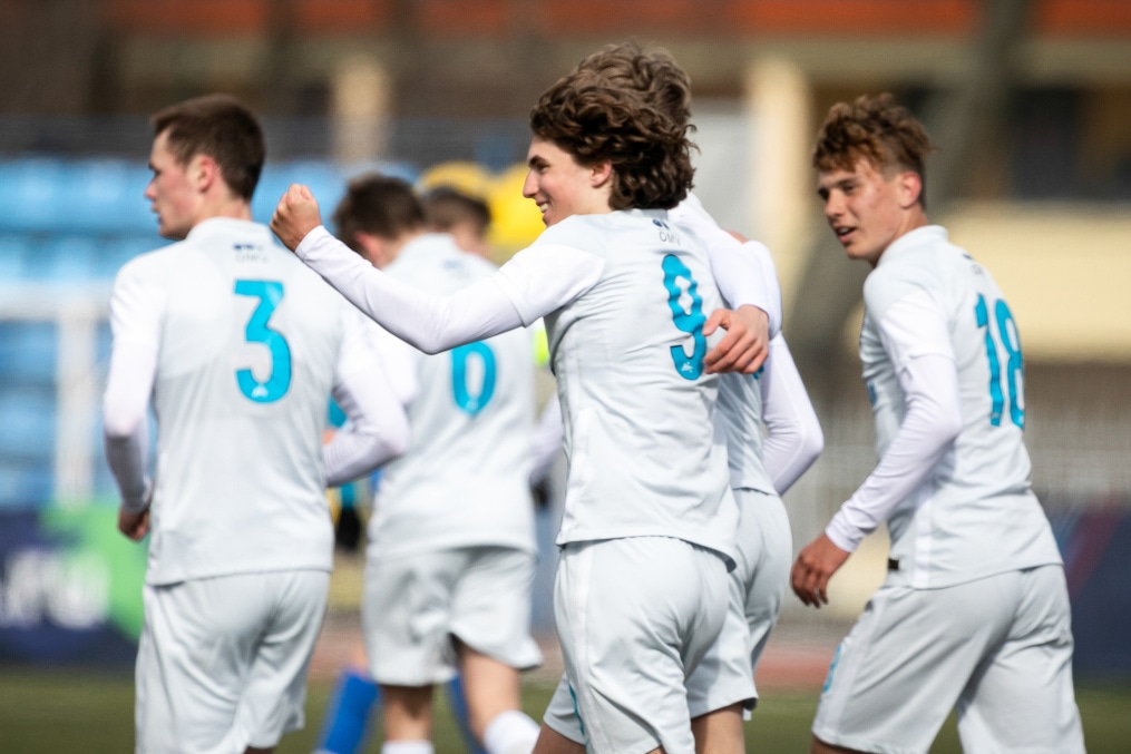 Юношеская футбольная лига-2, СШОР «Зенит» U-17 — «Зенит» U-17