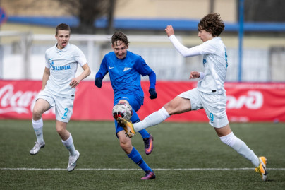 Юношеская футбольная лига-2, СШОР «Зенит» U-17 — «Зенит» U-17