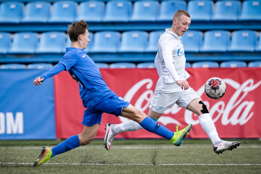 Юношеская футбольная лига-2, СШОР «Зенит» U-17 — «Зенит» U-17