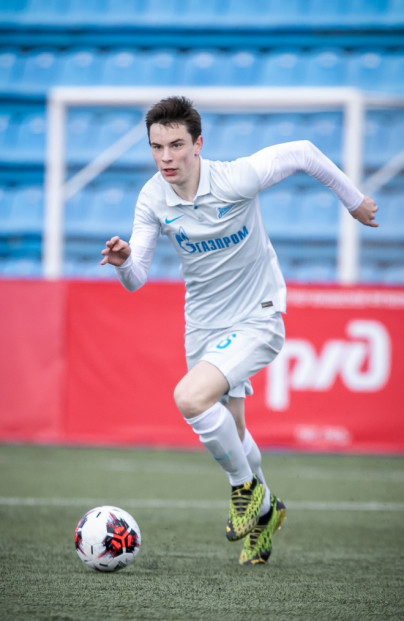 Юношеская футбольная лига-1, СШОР «Зенит» U-18 — «Зенит» U-18