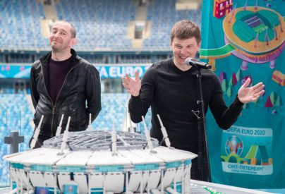 50 дней до Евро-2020: презентация модели стадиона «Санкт-Петербург» из конструктора Лего